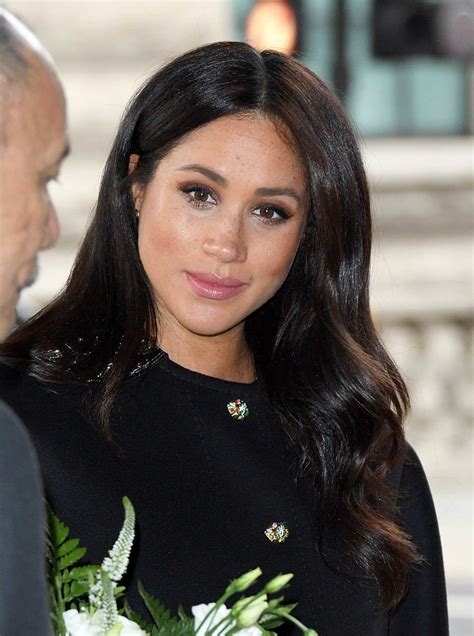 meghan markle boobs